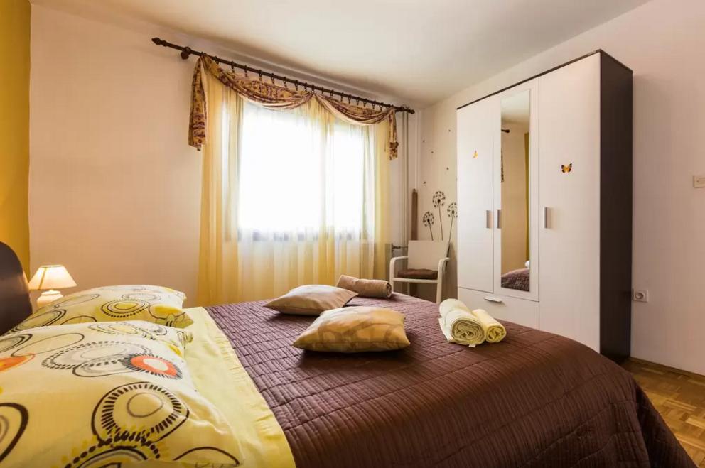 Apartment Maraska