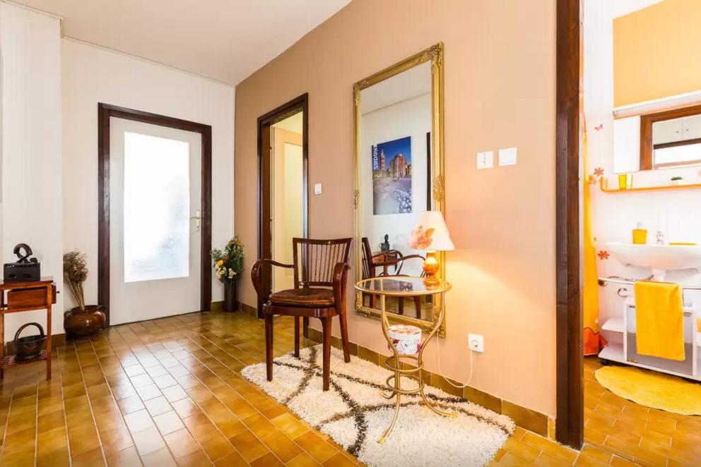 Maraska Apartment *